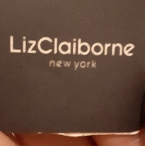 Liz Claiborne sun glasses - Picture 4 of 6